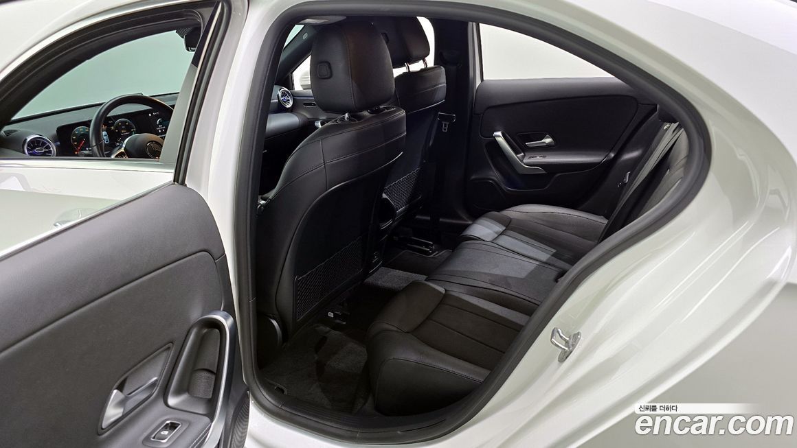 Mercedes-Benz A-Class 2021