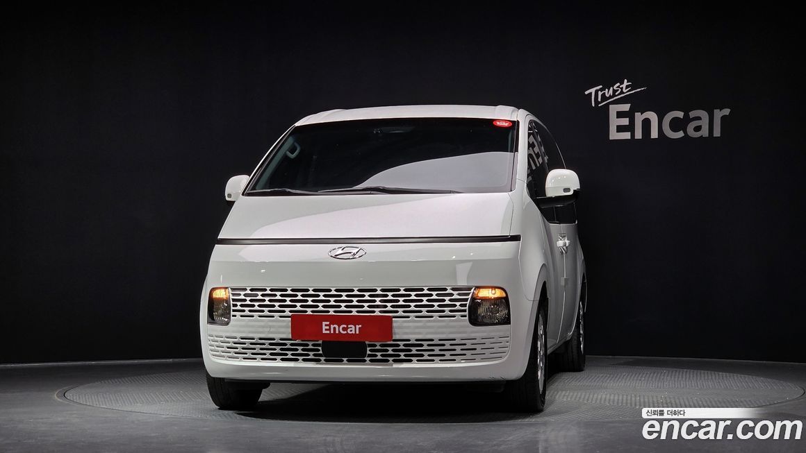 Hyundai Staria 2023