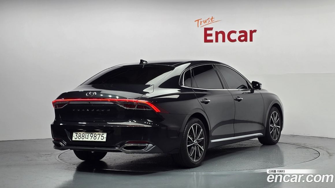 Hyundai Grandeur 2020