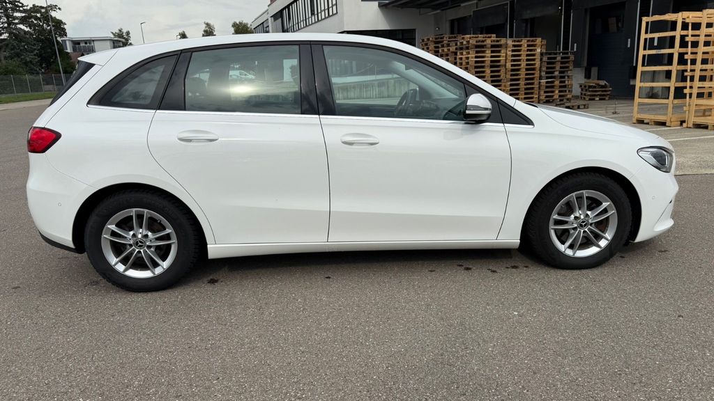 Mercedes-Benz B 200 2020