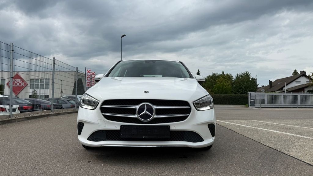 Mercedes-Benz B 200 2020