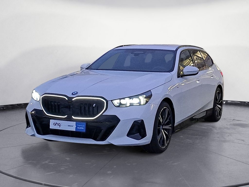 BMW i5 2025