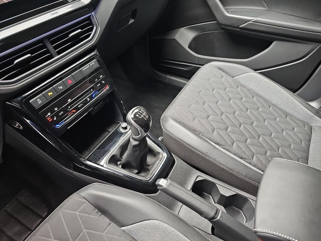 Volkswagen T-Cross 2025