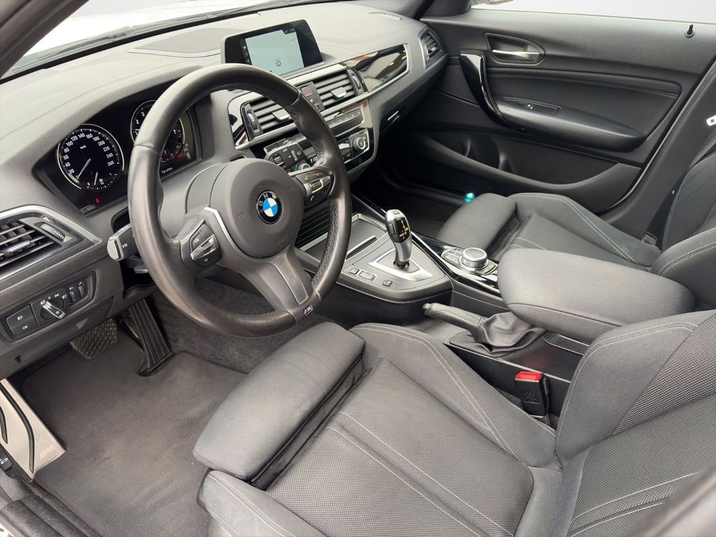 BMW 118 2019