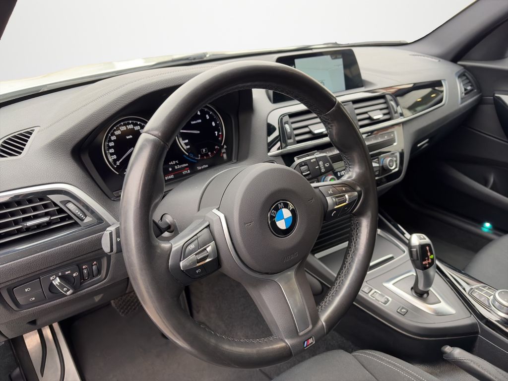 BMW 118 2019