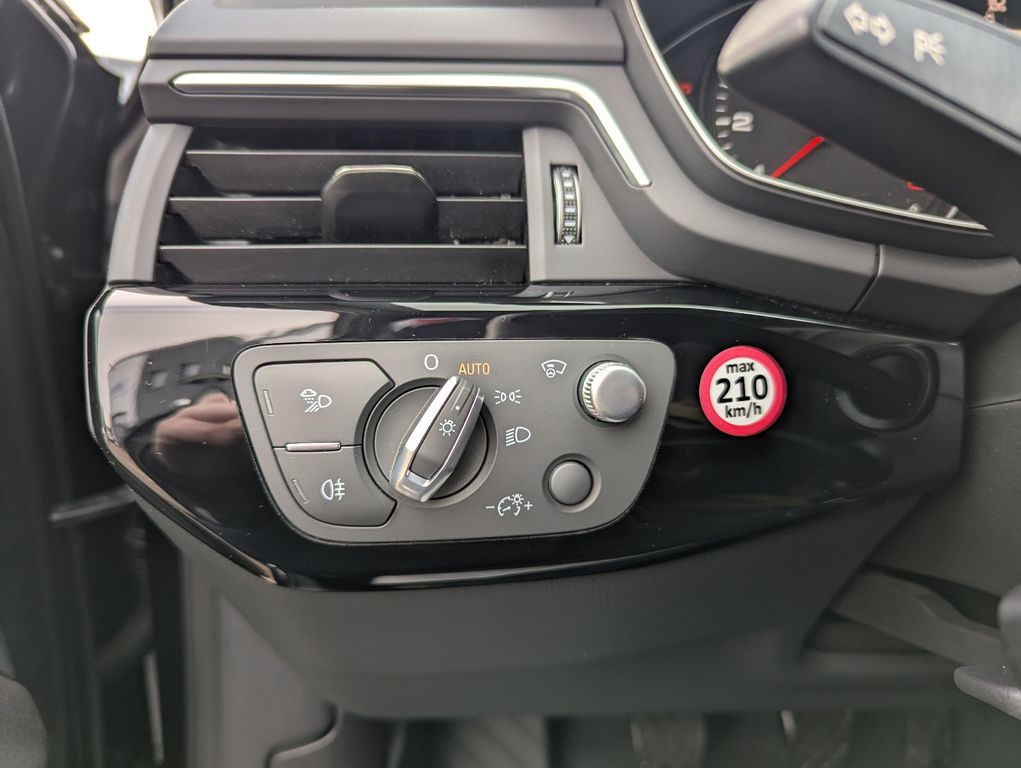 Audi A4 2022
