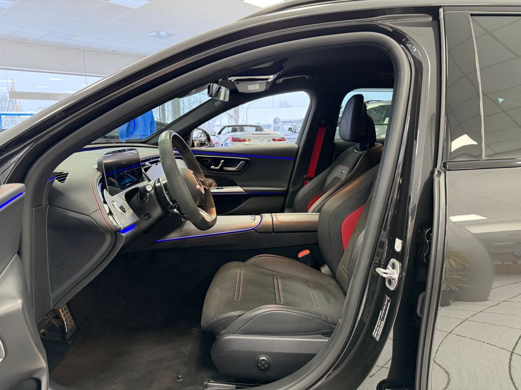 Mercedes-Benz E 53 AMG 2025