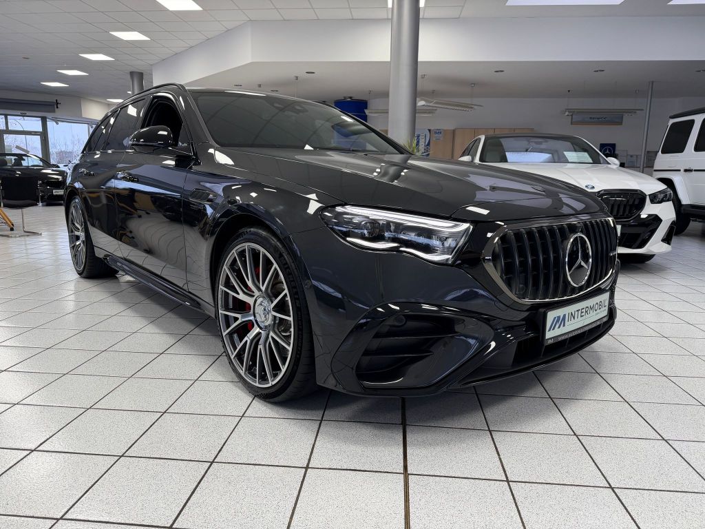 Mercedes-Benz E 53 AMG 2025