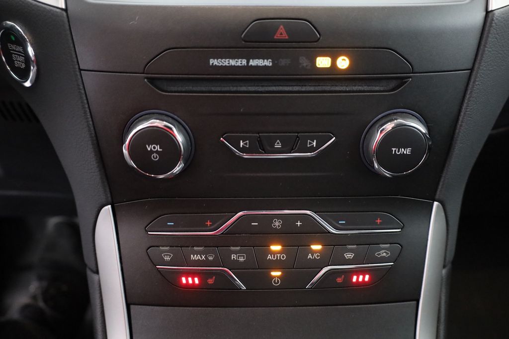 Ford S-Max 2021
