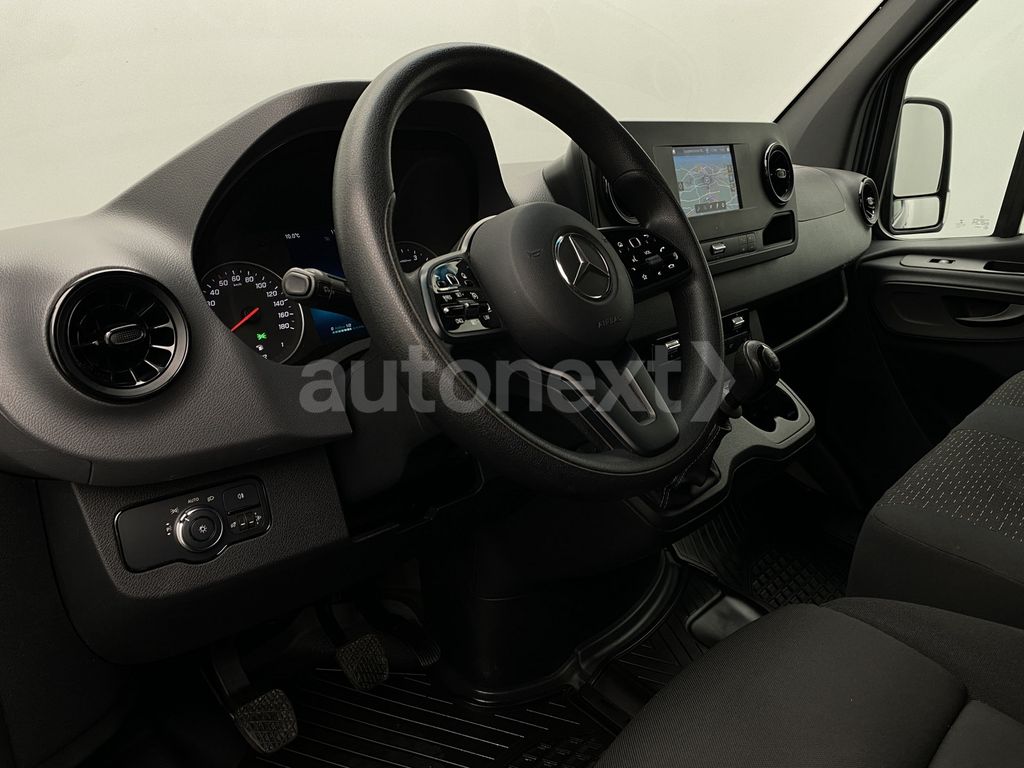 Mercedes-Benz Sprinter 2021