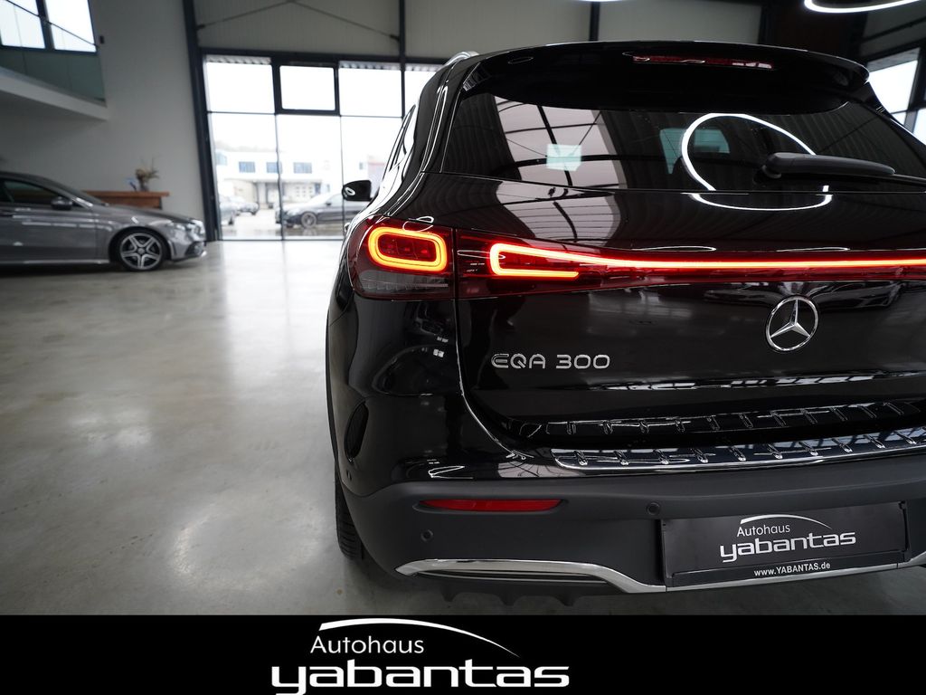 Mercedes-Benz EQA 2023