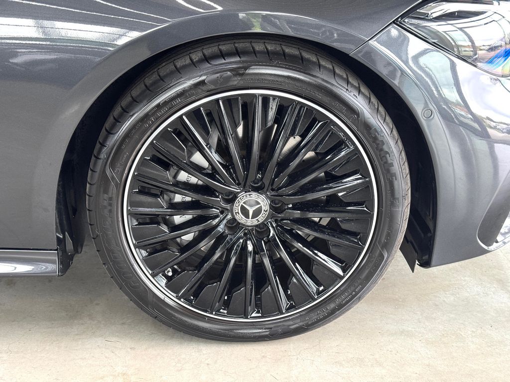 Mercedes-Benz CLE 220 2025