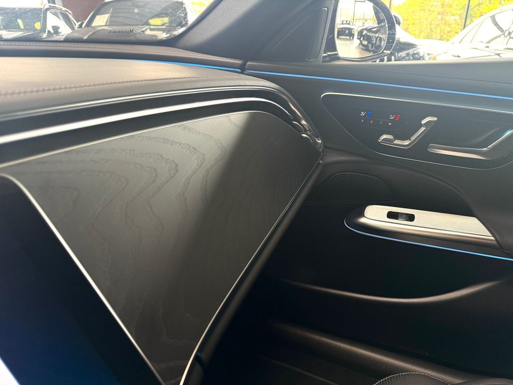 Mercedes-Benz E 200 2025