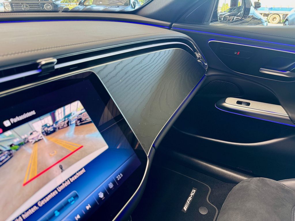 Mercedes-Benz E 220 2024