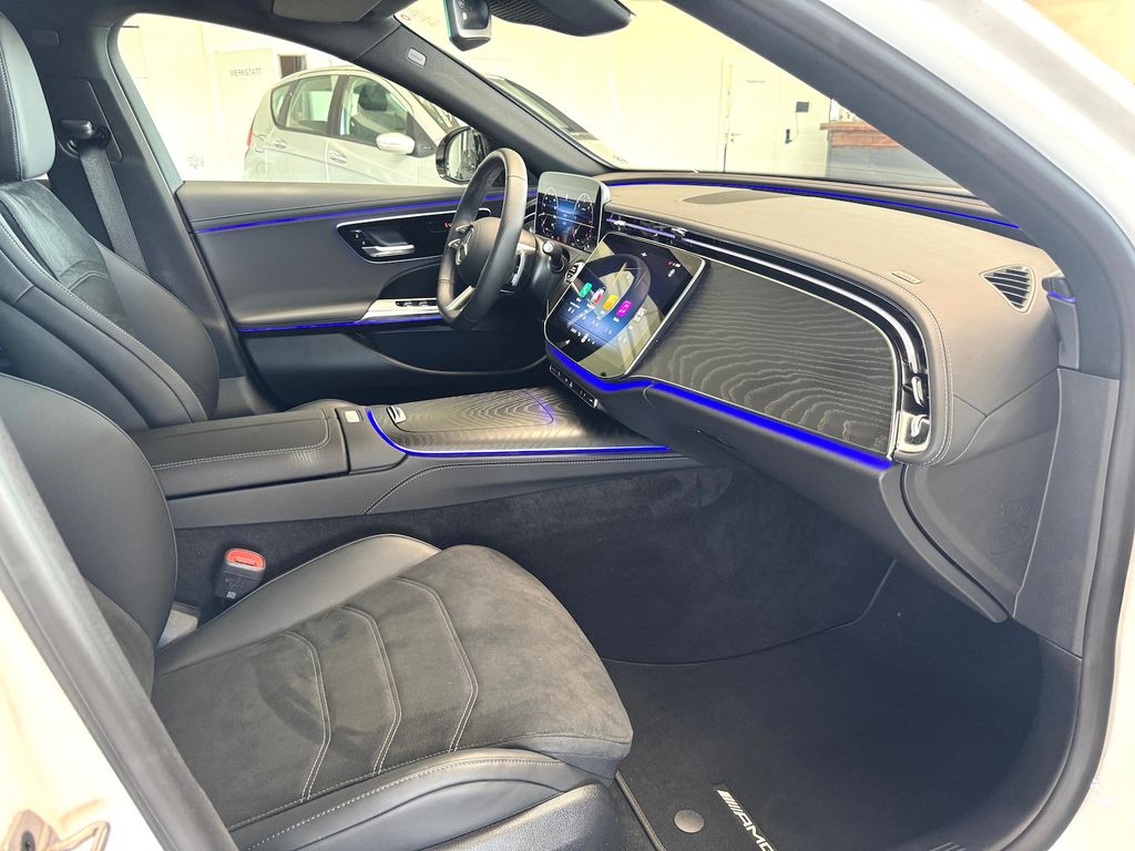 Mercedes-Benz E 220 2024