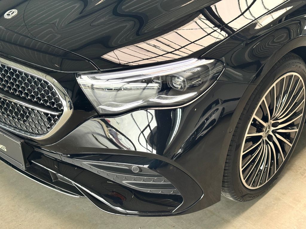 Mercedes-Benz E 200 2025