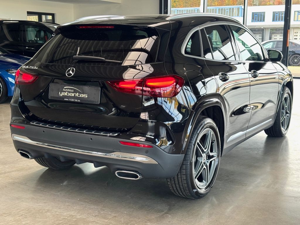 Mercedes-Benz GLA 250 2024