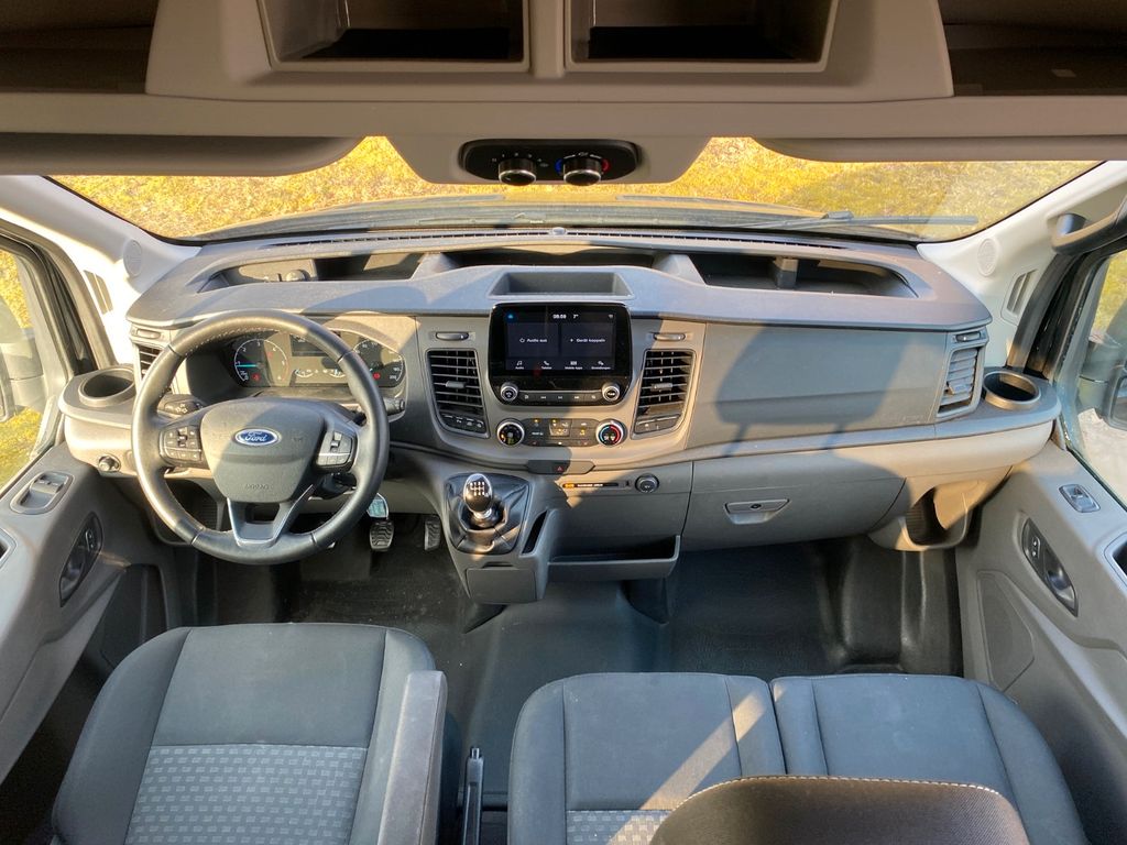 Ford Transit 2021