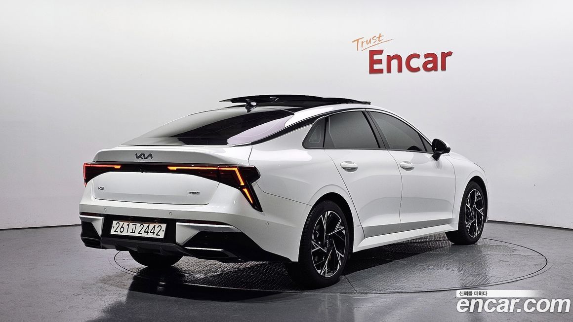 Kia K5 2024