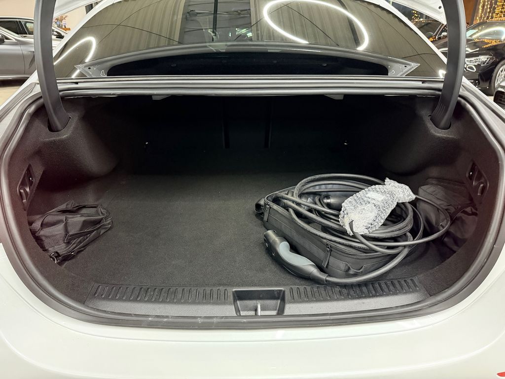 Mercedes-Benz E 53 AMG 2025