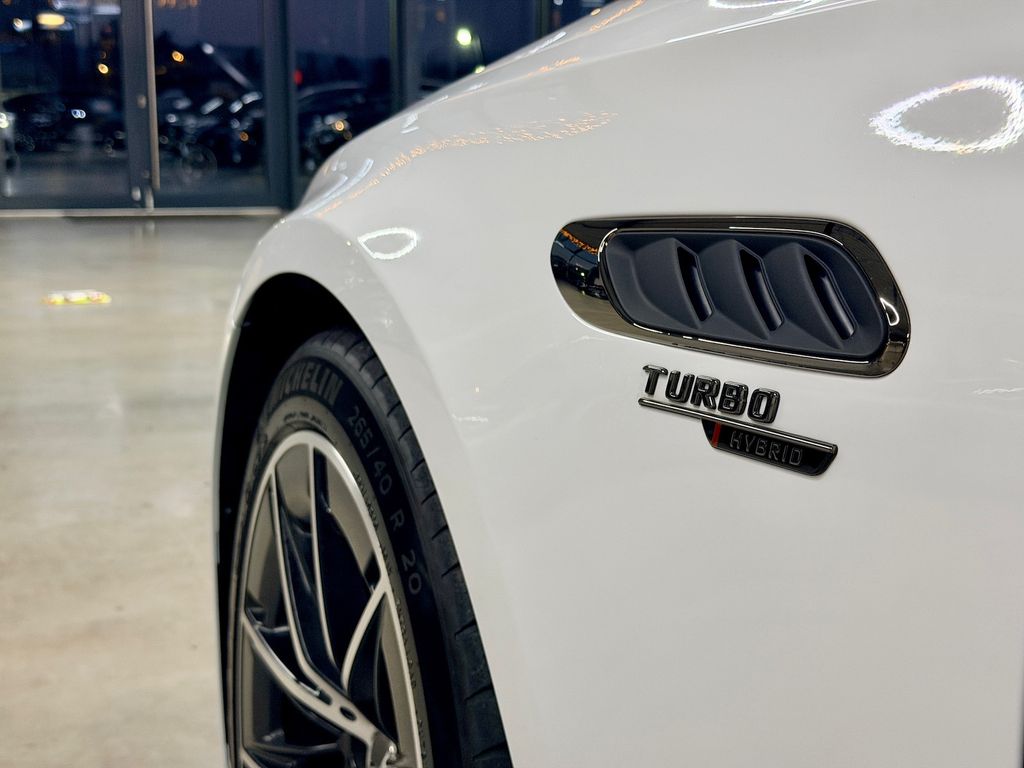 Mercedes-Benz E 53 AMG 2025