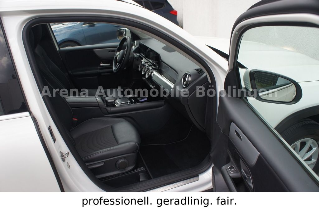 Mercedes-Benz GLB 200 2022