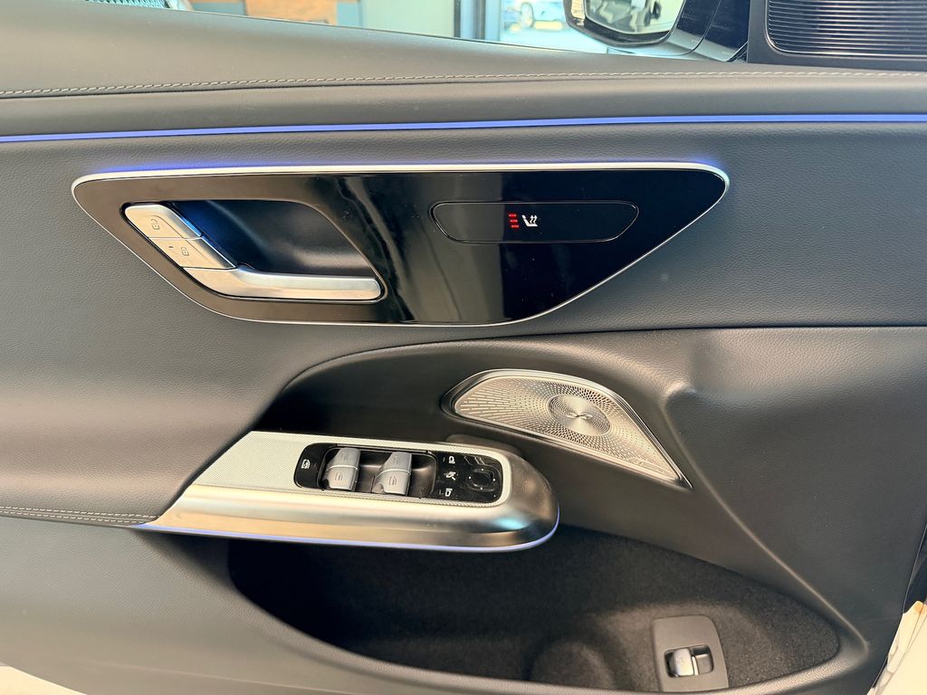 Mercedes-Benz E 200 2025