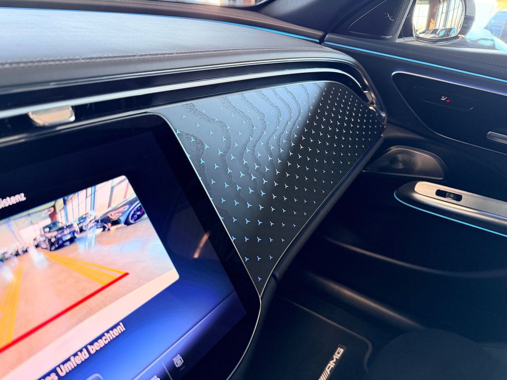 Mercedes-Benz E 200 2025