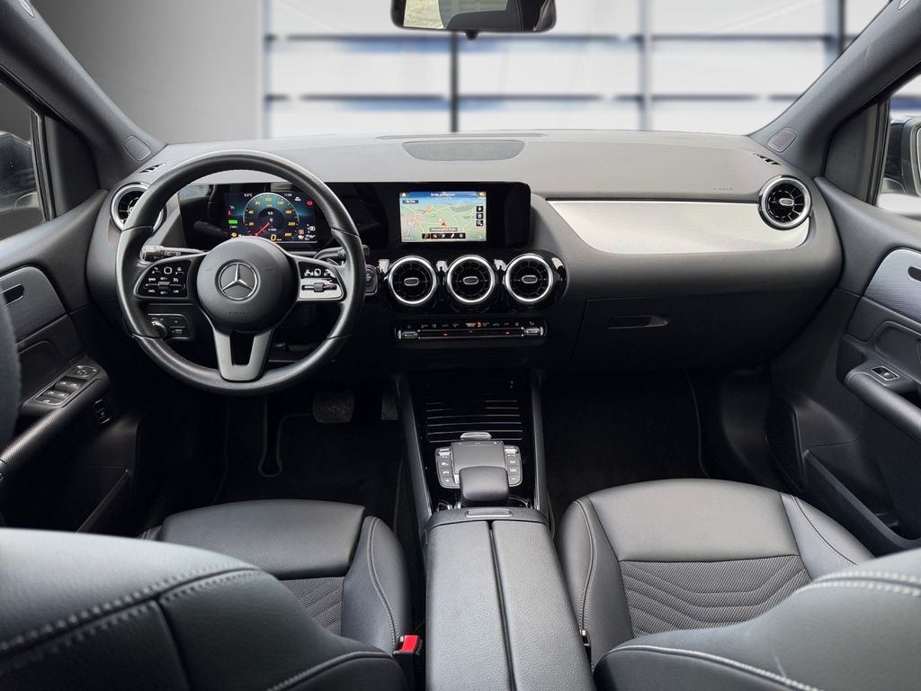 Mercedes-Benz B 250 2022