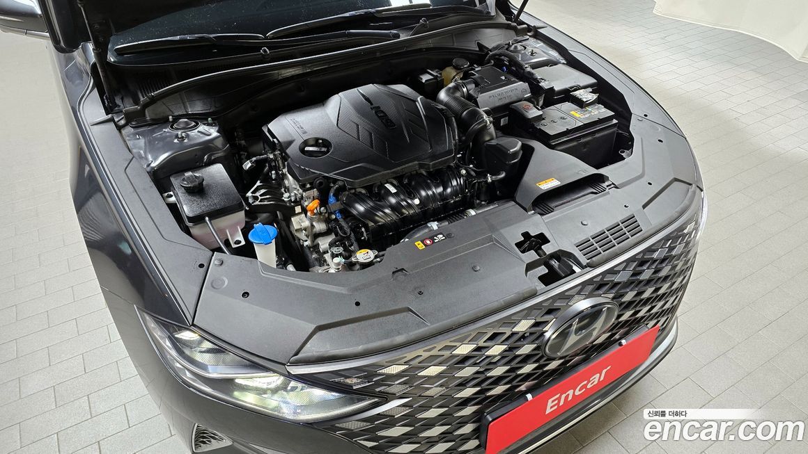 Hyundai Grandeur 2021