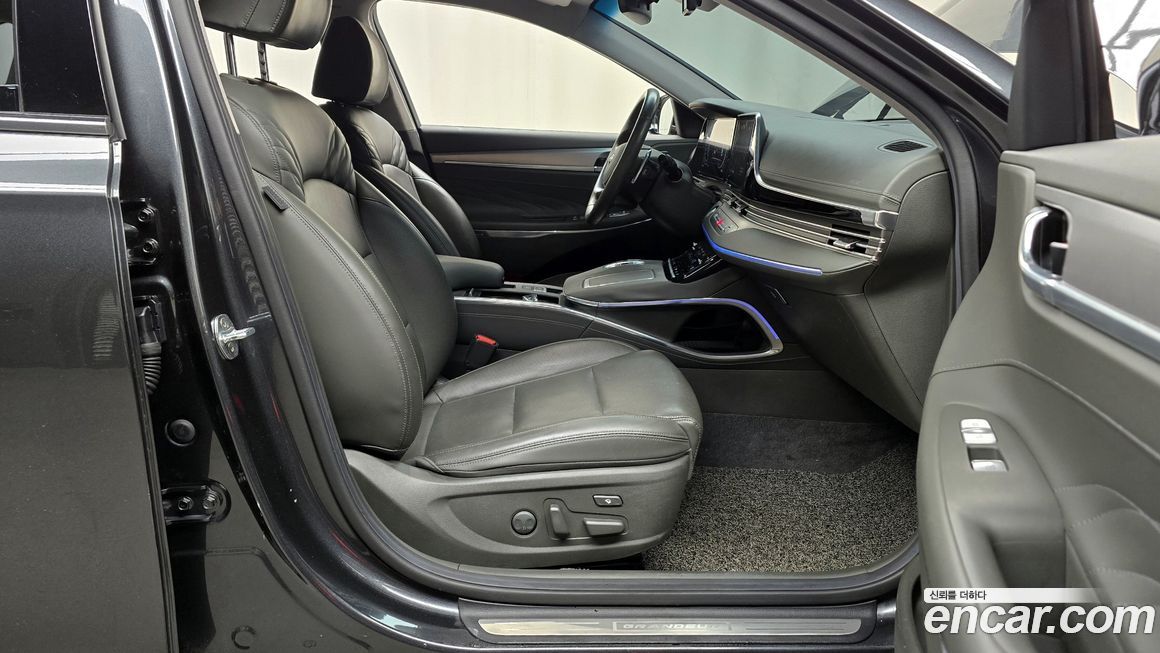 Hyundai Grandeur 2021