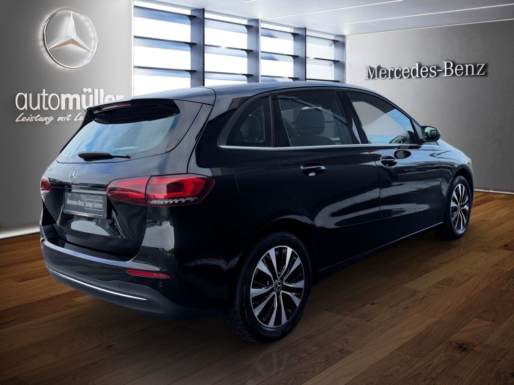 Mercedes-Benz B 250 2022