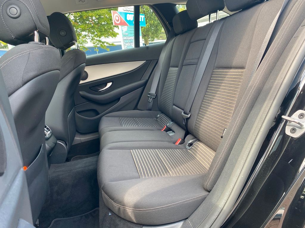 Mercedes-Benz E 220 2020