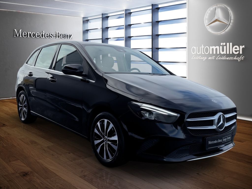 Mercedes-Benz B 250 2022