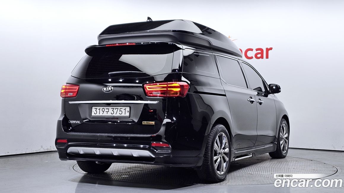 Kia Canival 2019