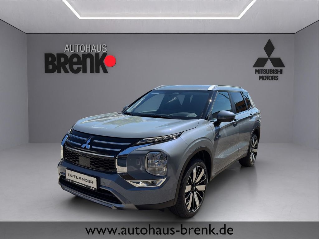 Mitsubishi Plug-in Hybrid Outlander 2025