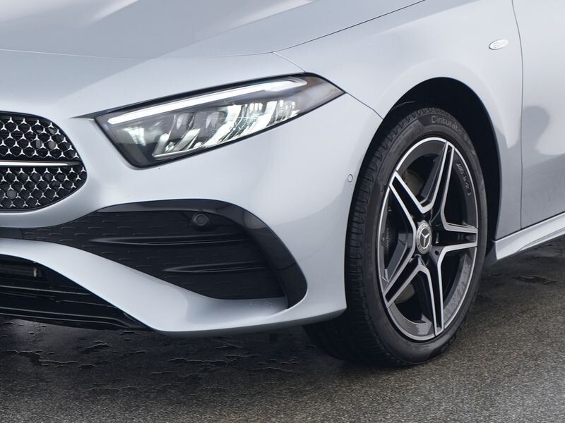 Mercedes-Benz A 250 2025
