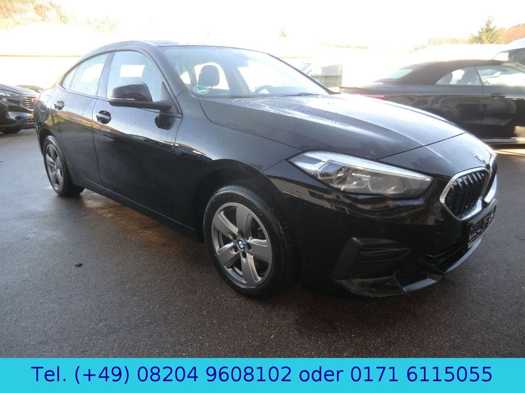 BMW 218 2022