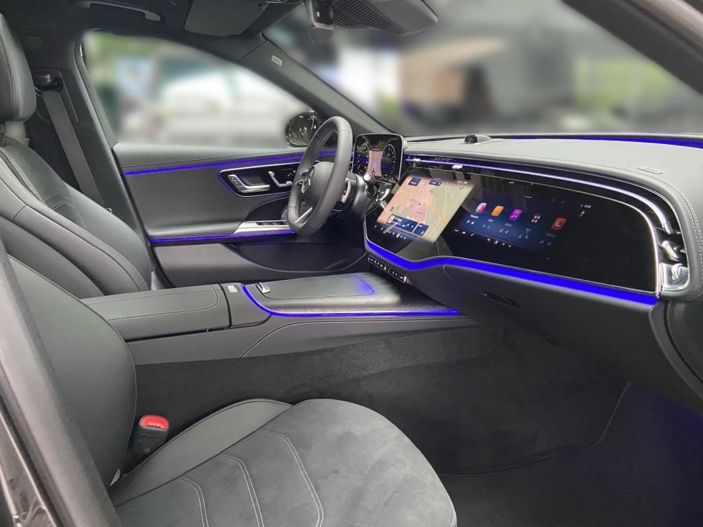 Mercedes-Benz E 300 2025