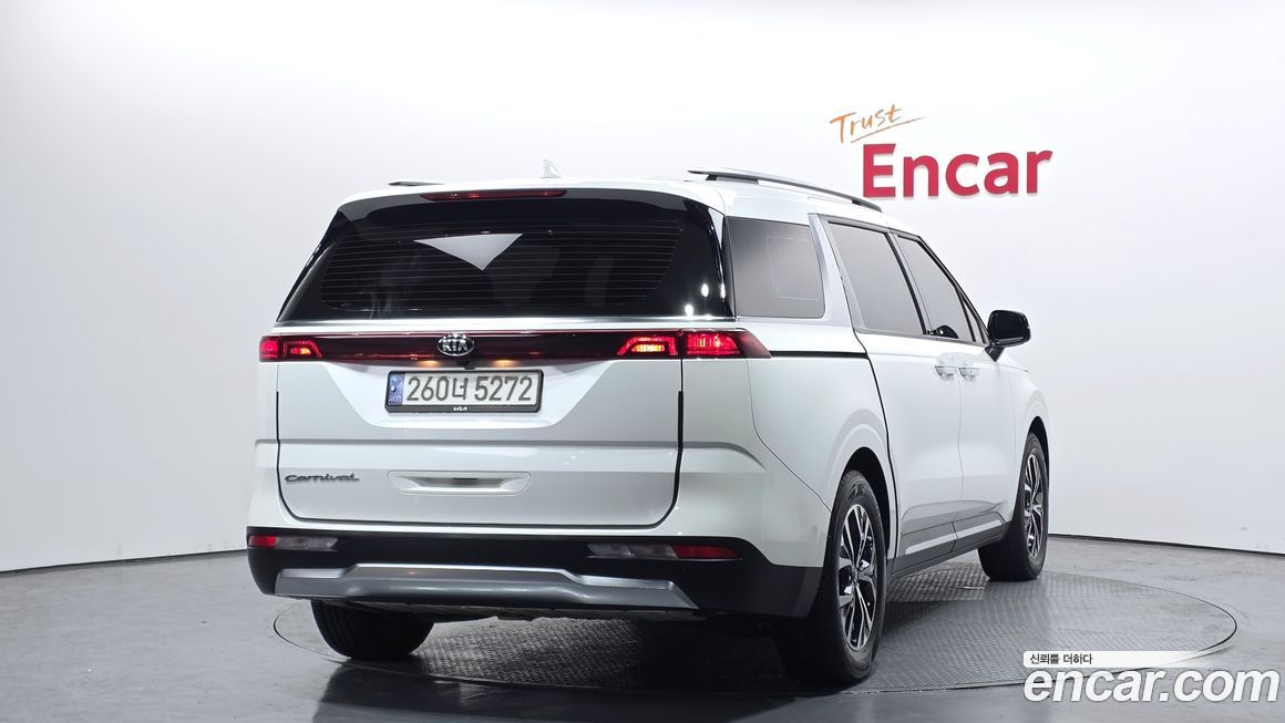 Kia Canival 2021