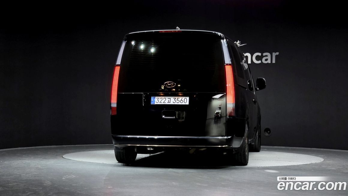 Hyundai Staria 2022