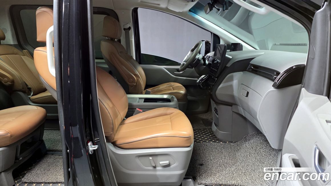Hyundai Staria 2022