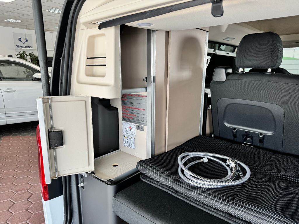 Mercedes-Benz V 250 2023