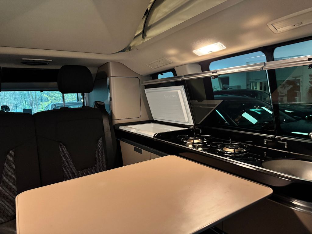 Mercedes-Benz V 220 2021