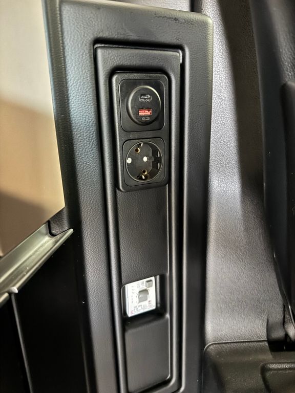 Mercedes-Benz V 250 2023