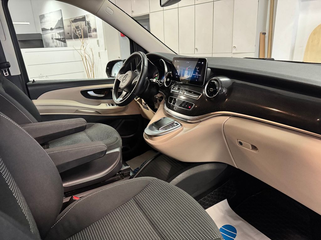 Mercedes-Benz V 220 2021