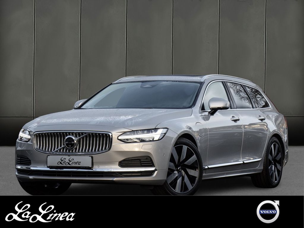 Volvo V90 2025
