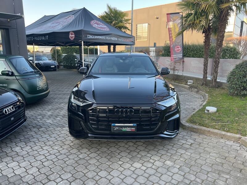 Audi Q8 2023