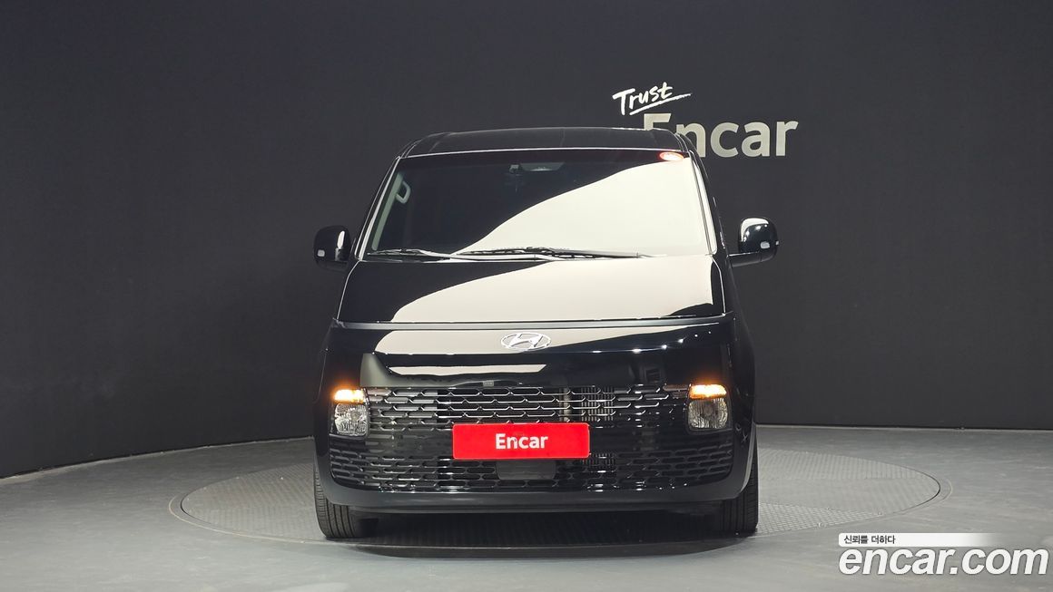 Hyundai Staria 2023