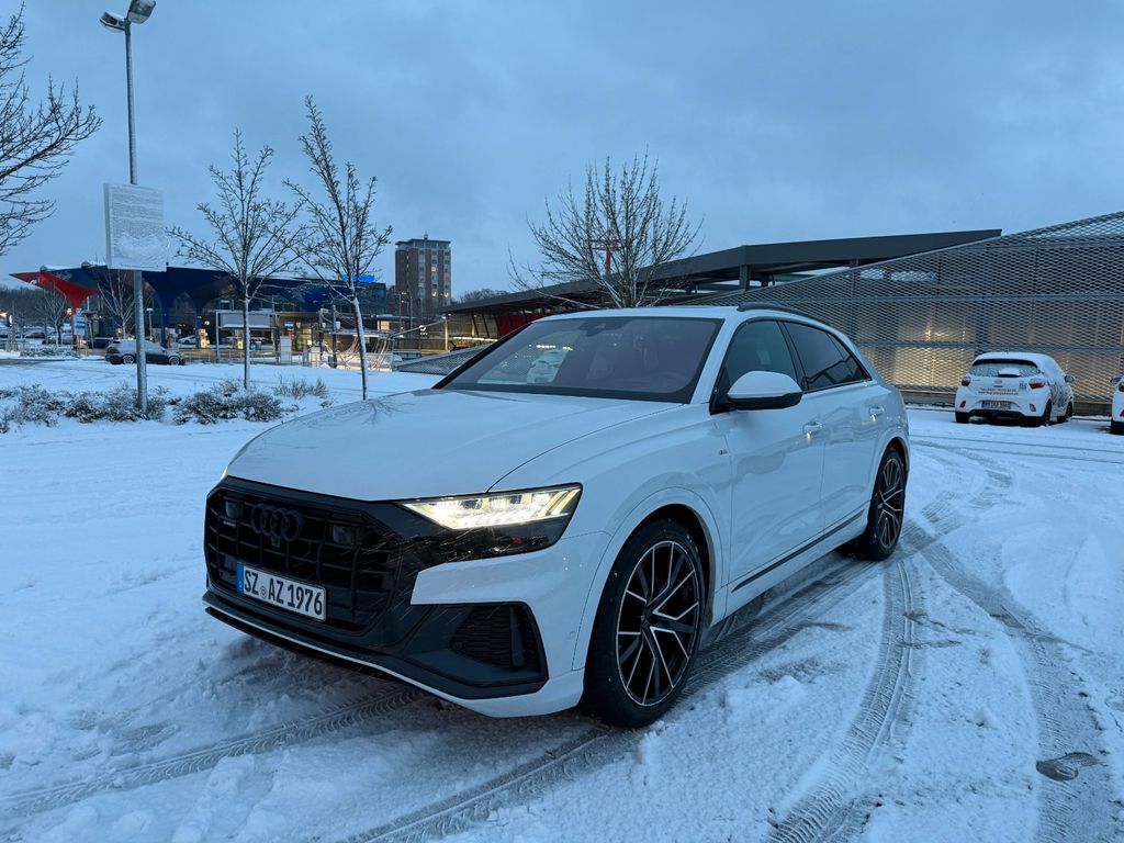 Audi Q8 2023